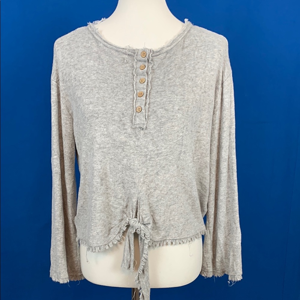 Juniors frayed grey Top
